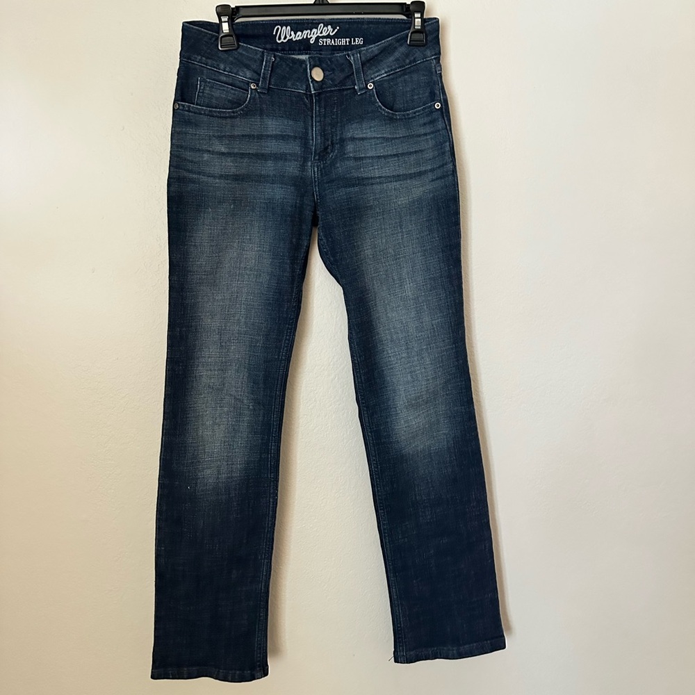 Wrangler Women's Indigo Straight Leg Jeans